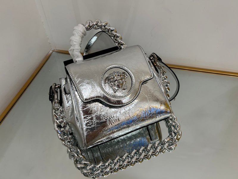 Amelia's Bag Gallery - VAR Bags - 001