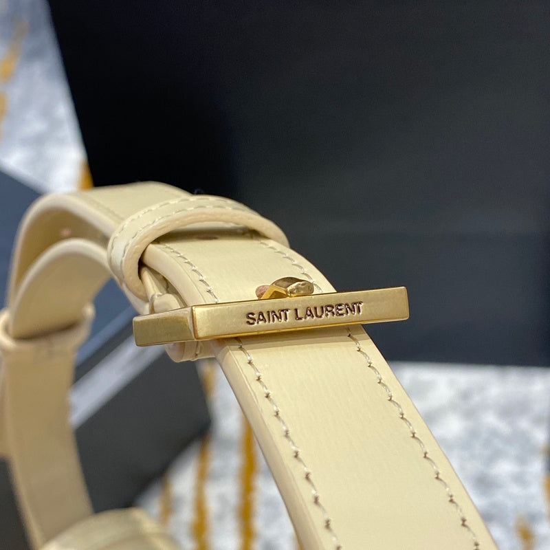 Amelia - YSL Bag - 3829