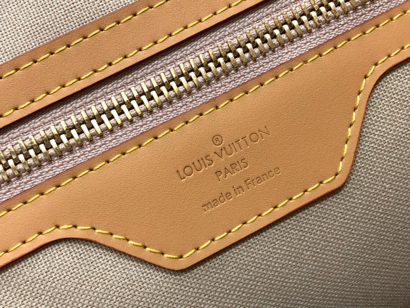 Fan Fashion Lu-Vi bags - 17362