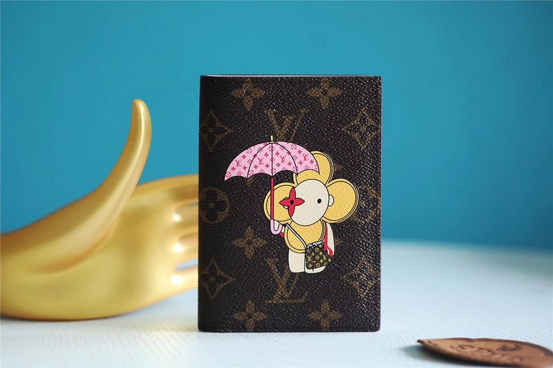 Fan Fashion Lu-Vi bags - 9245
