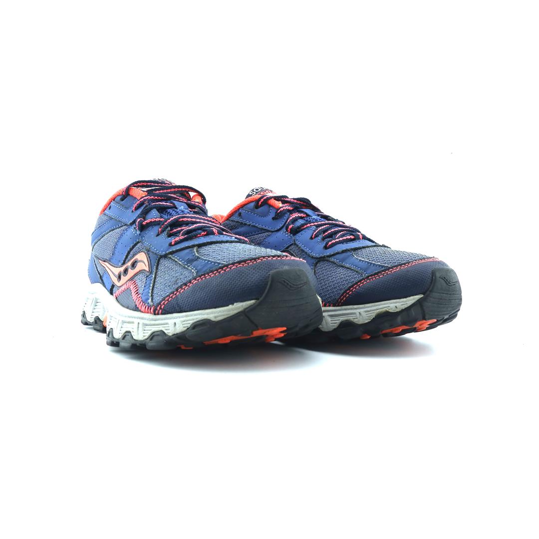SAUCONY ESCAPE TR