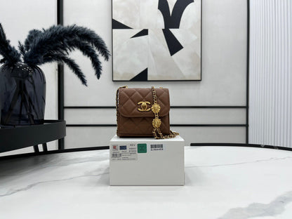 Wellow Bags - Chanel - Bags  - 238