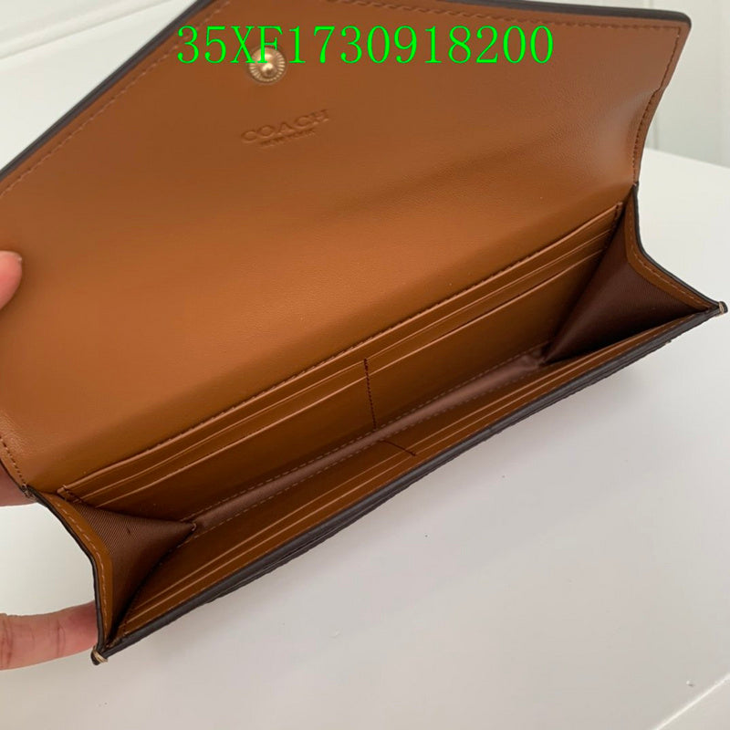 Amelia - CAH Wallet - 086