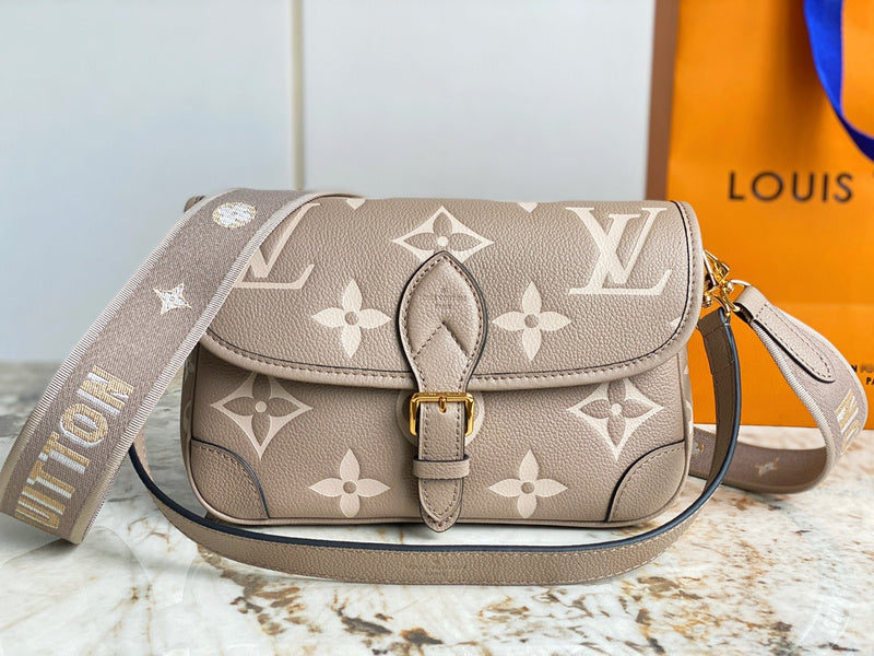 Amelia's Bag Gallery - LOV Bags - 919