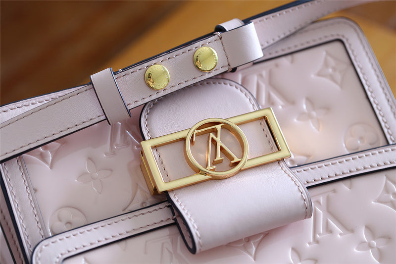 Fan Fashion Lu-Vi bags - 8124