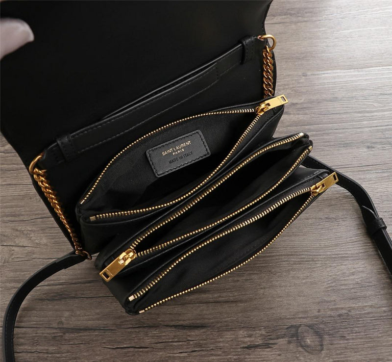 Amelia - YSL Bag - 2907