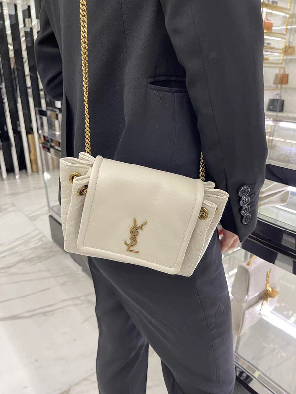 Amelia - YSL Bag - 3759