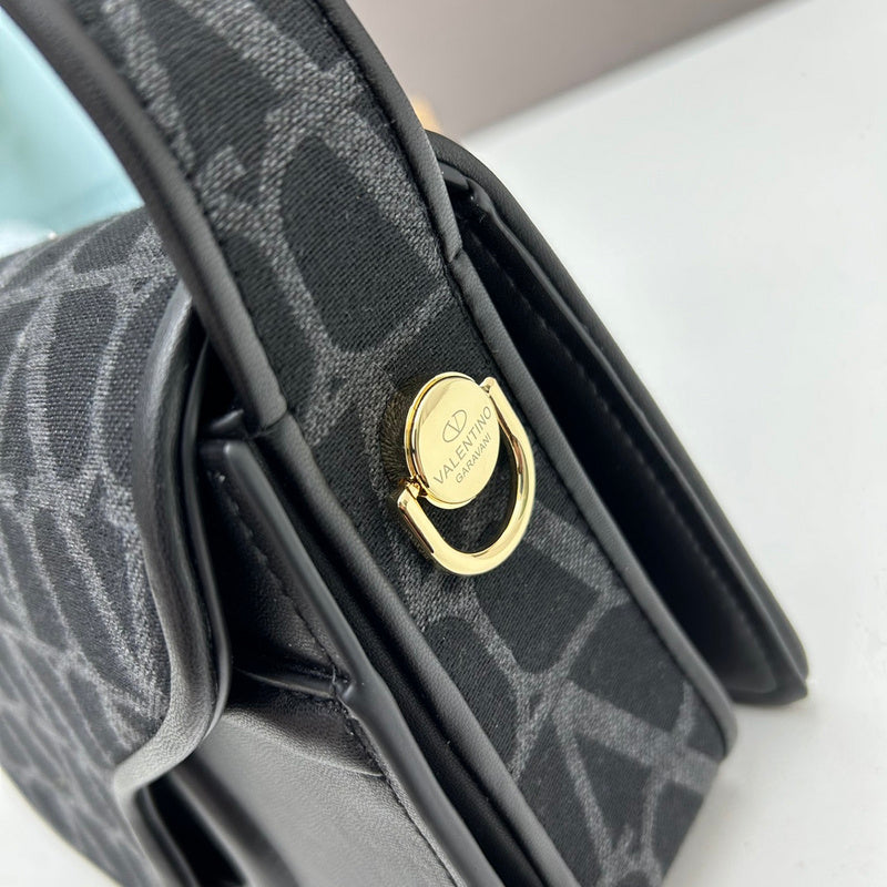 VAL LUXURY BAGS - FOR FASHION LOVERS  AFFORDABLE LUXURY BAGS- 173