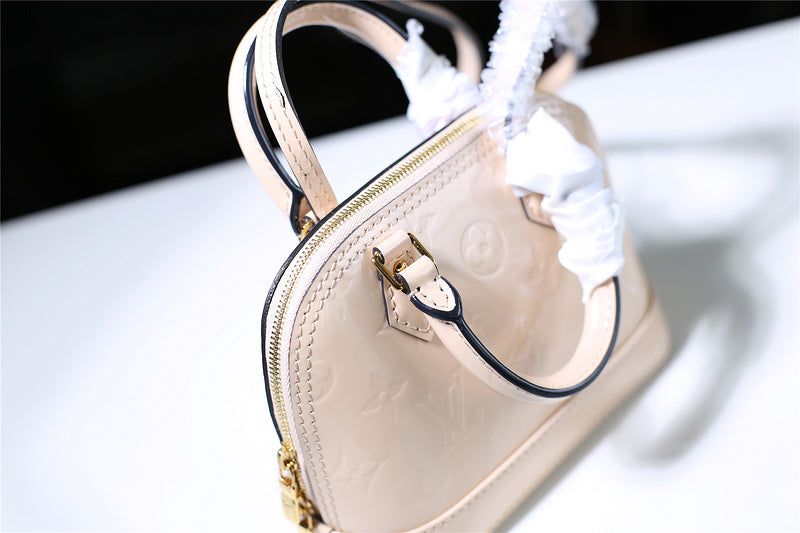 Amelia - LOV Lady Bags - 1945