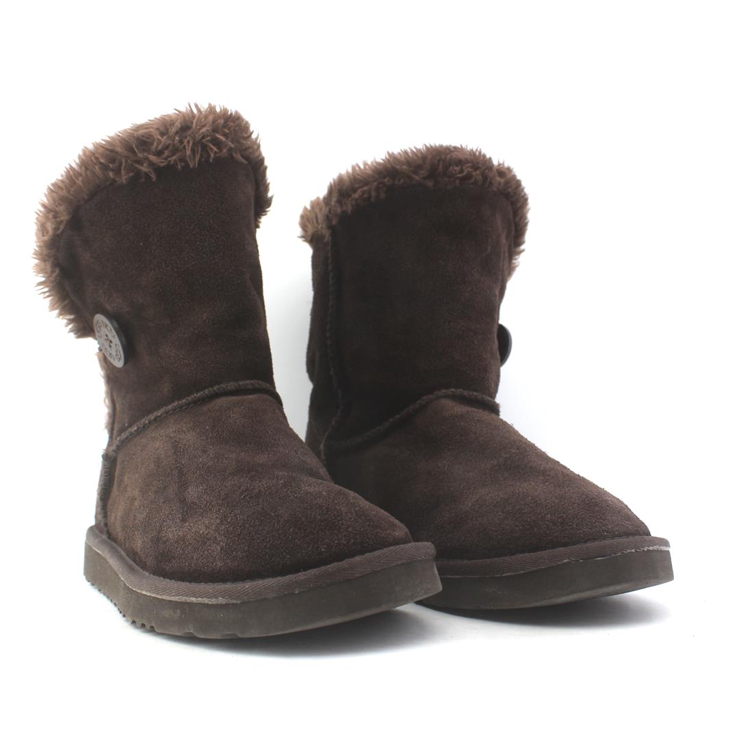 UGG  BAILEY BUTTON