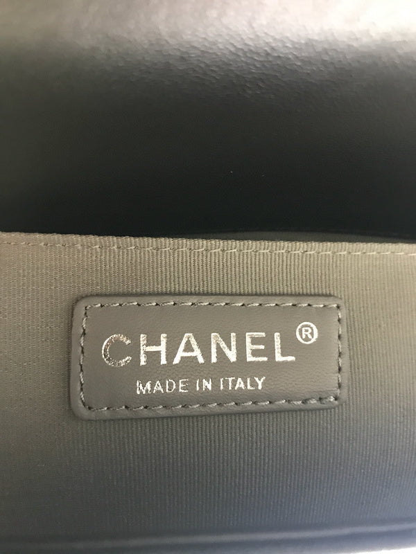 Wellow Bags - Chanel - Bags  - 373