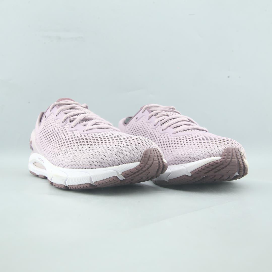 UNDER ARMOUR HOVR SONIC 4