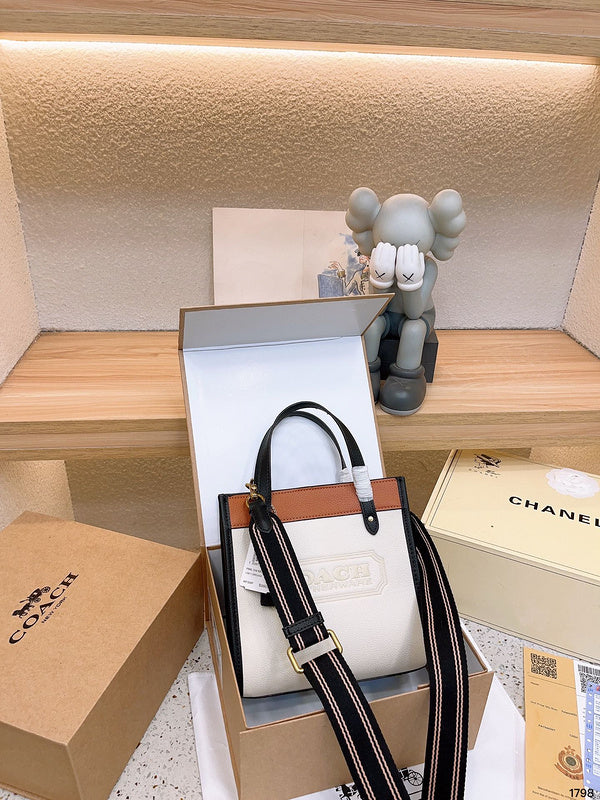 Amelia - CCH Bags - 010