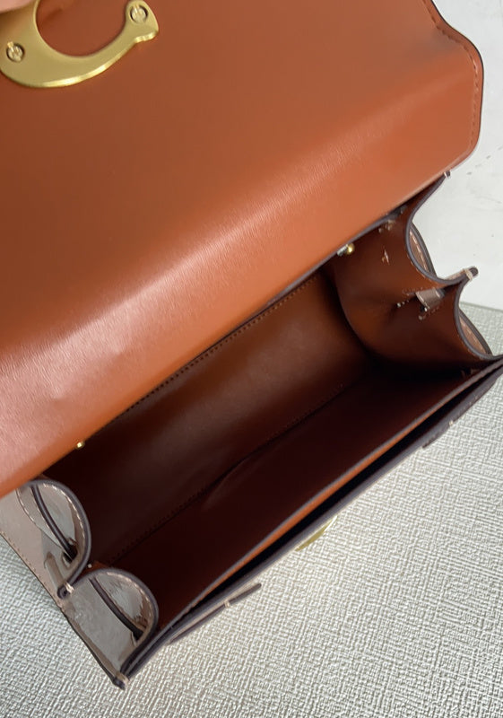 Amelia-i CAH Bags - 336