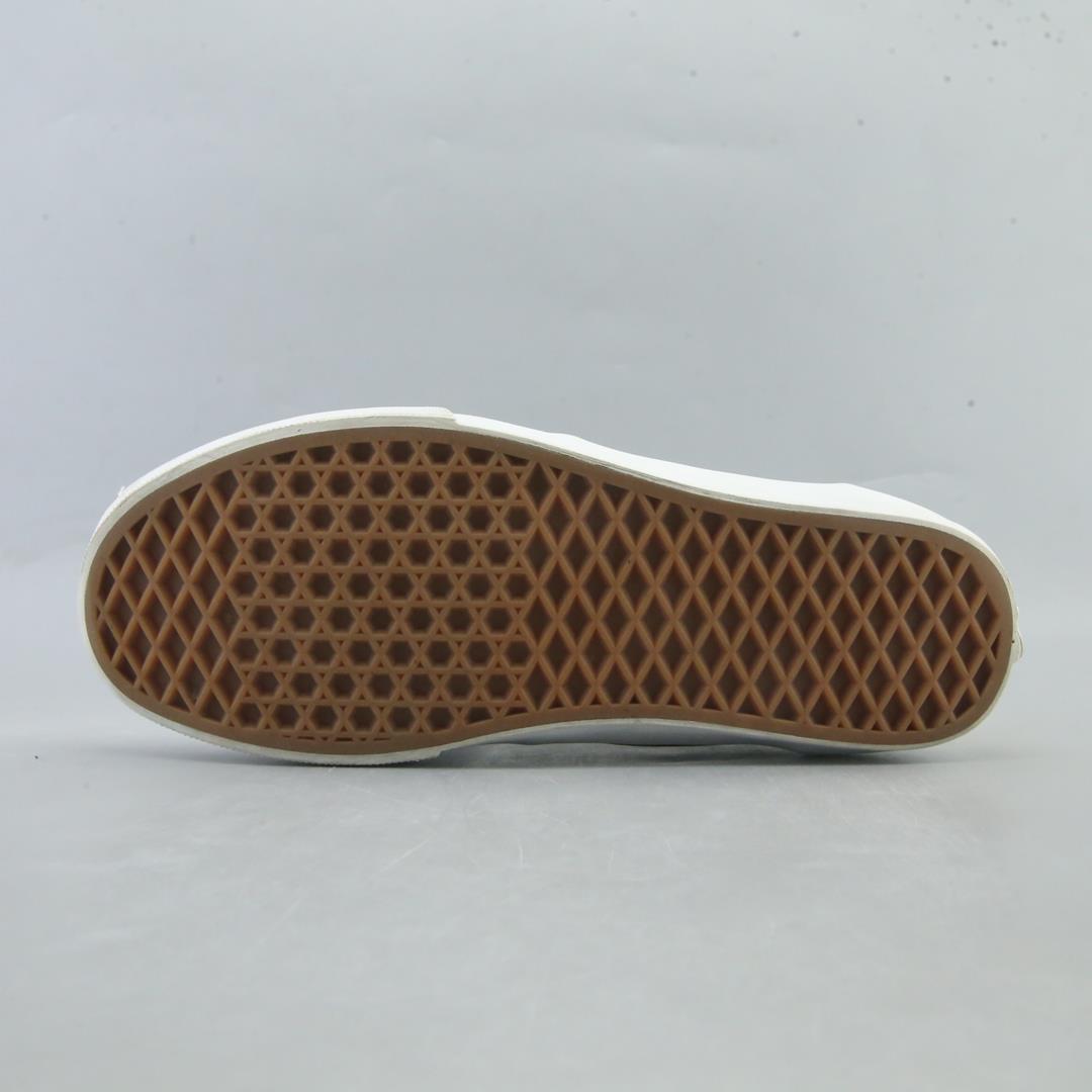 VANS AUTHENTIC
