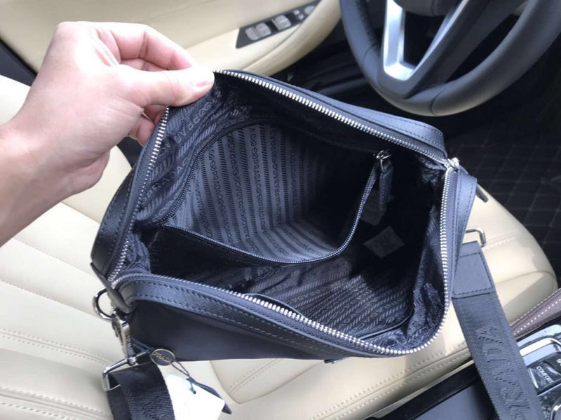 Barnes-Bags - Prada Bags - 816
