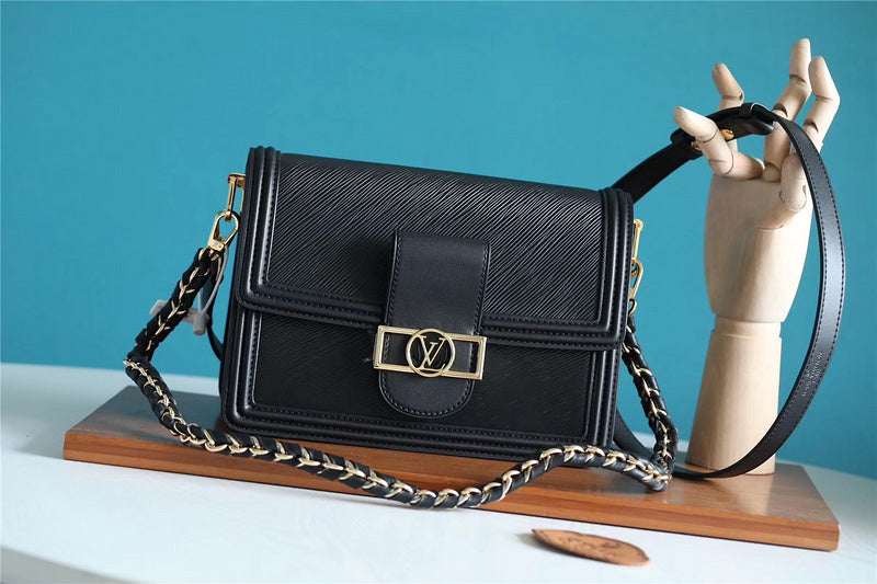 Fan Fashion Lu-Vi bags - 8136