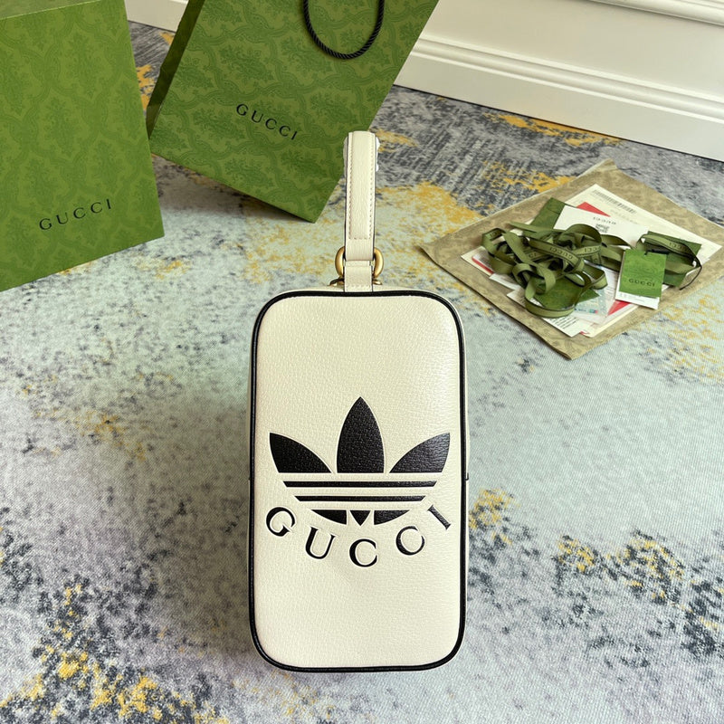 Amelia - GCC Bags - 1973