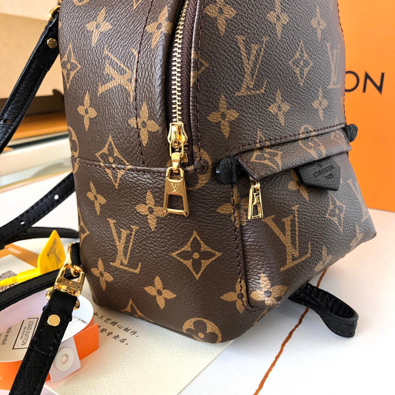 Fan Fashion Lu-Vi bags - 17665