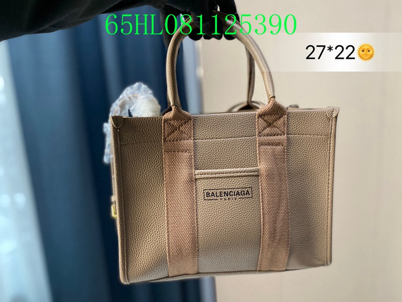 Amelia - BGA Bags - 1971