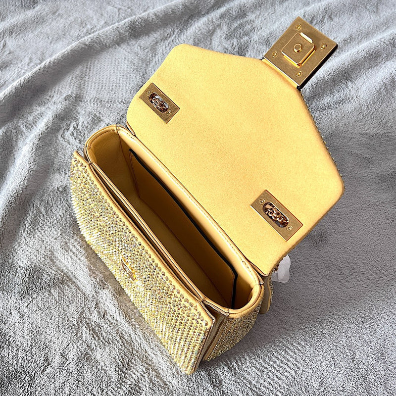 VAL LUXURY BAGS - FOR FASHION LOVERS  AFFORDABLE LUXURY BAGS- 1017