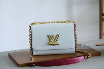 Fan Fashion Lu-Vi bags - 8520