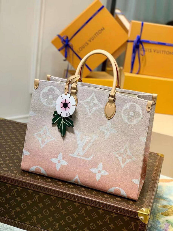 Fan Fashion Lu-Vi bags - 17421