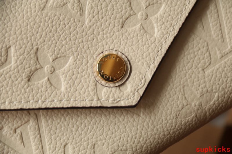 Amelia- - Mix Wallets - 166