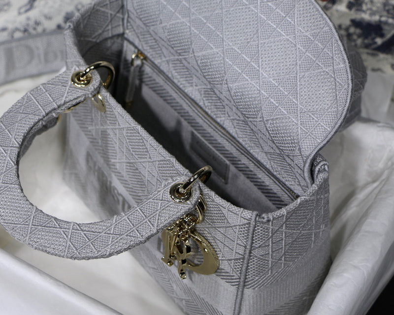 Amelia - DYOR   BAGS FOR WOMEN - FASHION LUXURY BAGS 130