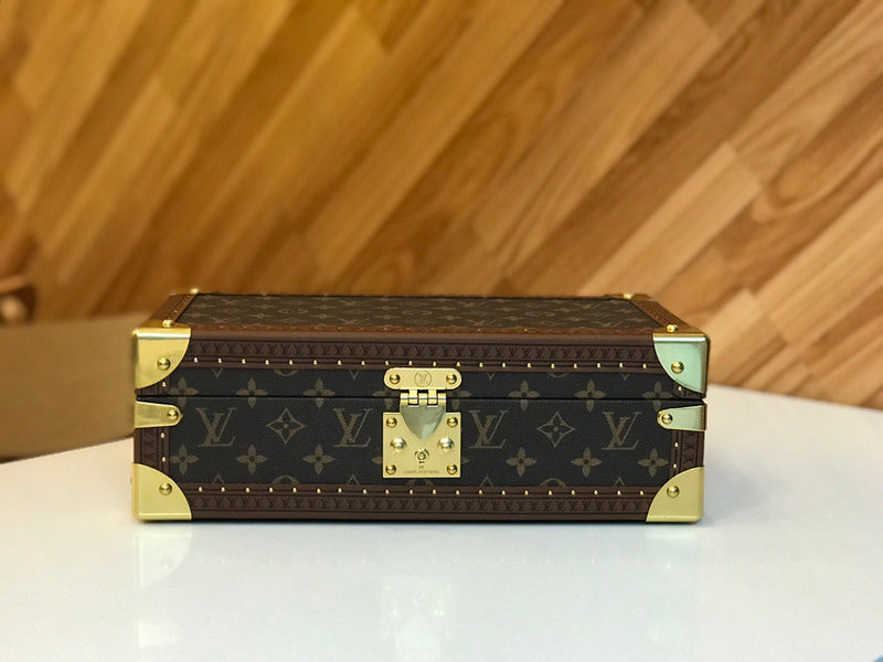 Fan Fashion Lu-Vi bags - 9499