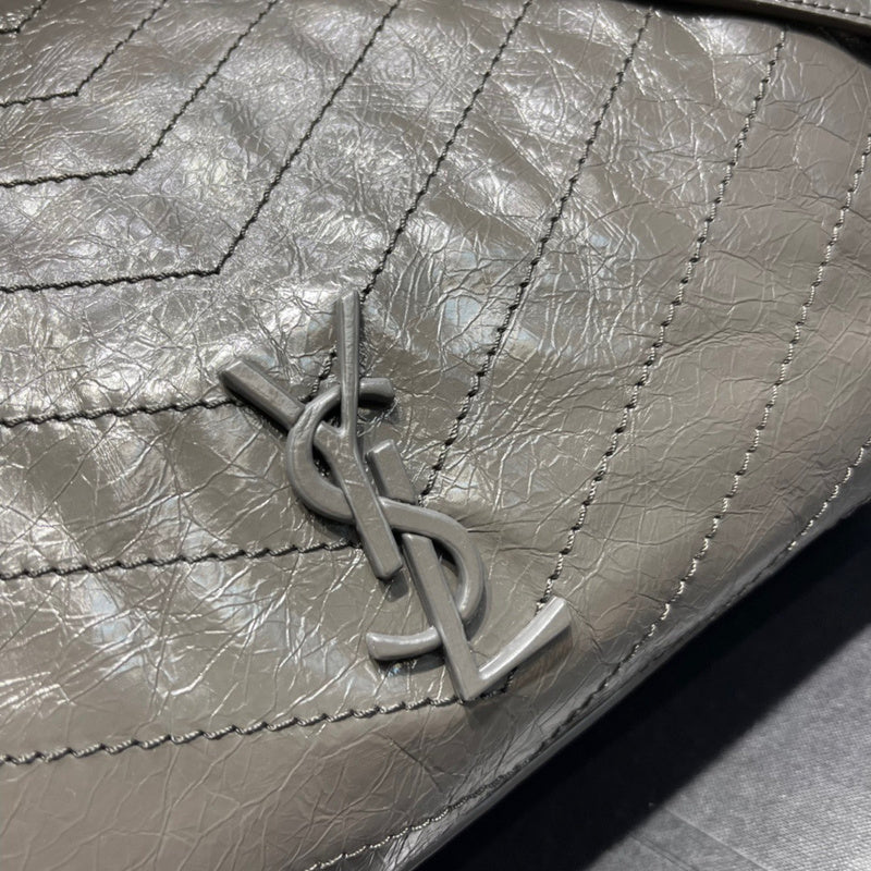 Amelia - YSL Bag - 3949