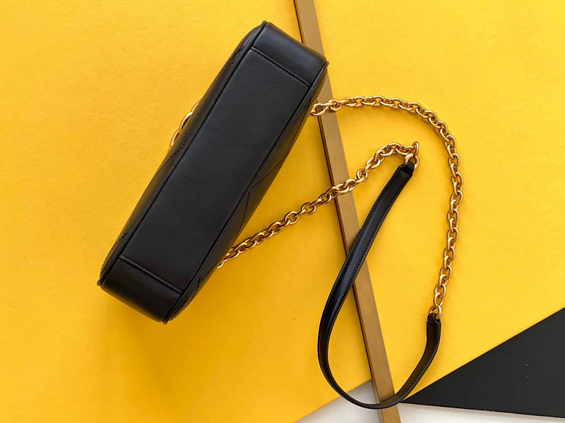 Amelia - YSL Bag - 4173