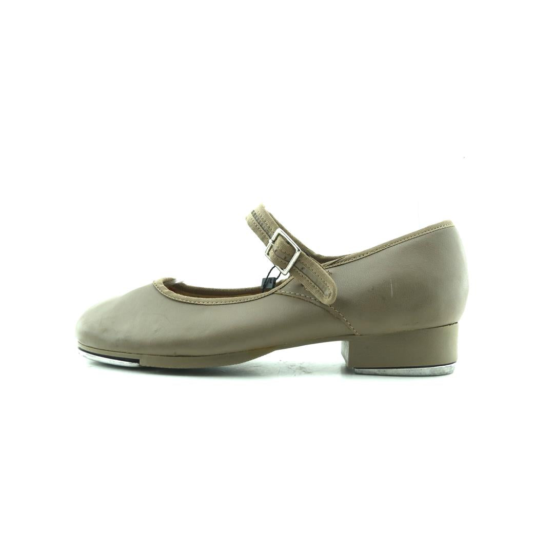 CAPEZIO .