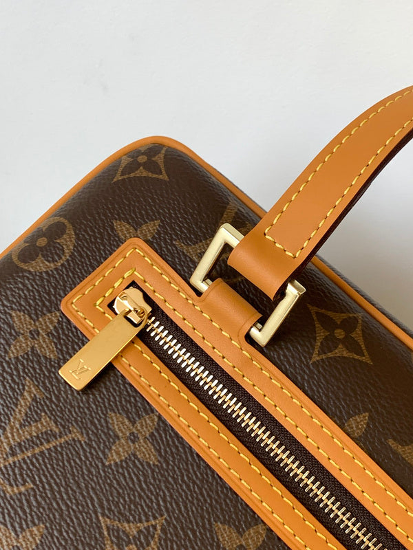 Amelia- GUKI Women Bags - 2014