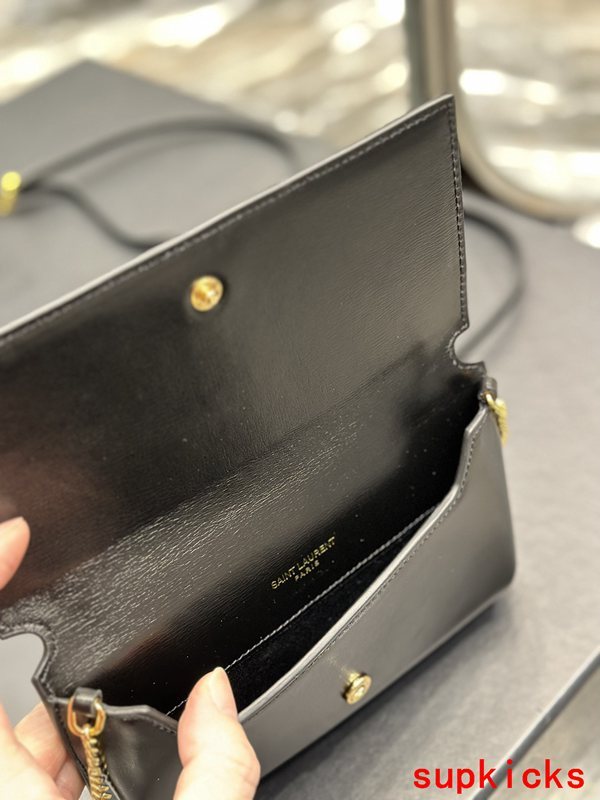 Amelia- Mix Wallets - 458
