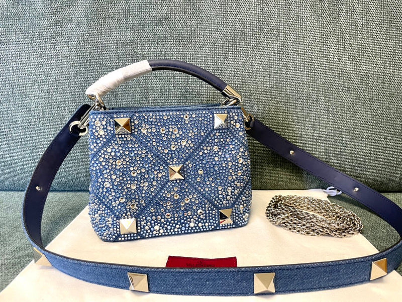 Amelia's Bag Gallery - VEL Bags - 025