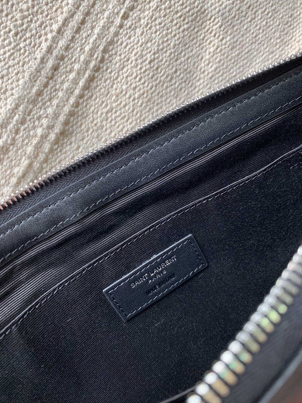 Amelia - YSL Bag - 3762