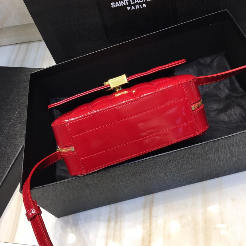 Amelia - YSL Bag - 2674
