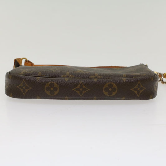 Louis Vuitton Pochette Accessoires  Canvas Clutch Bag