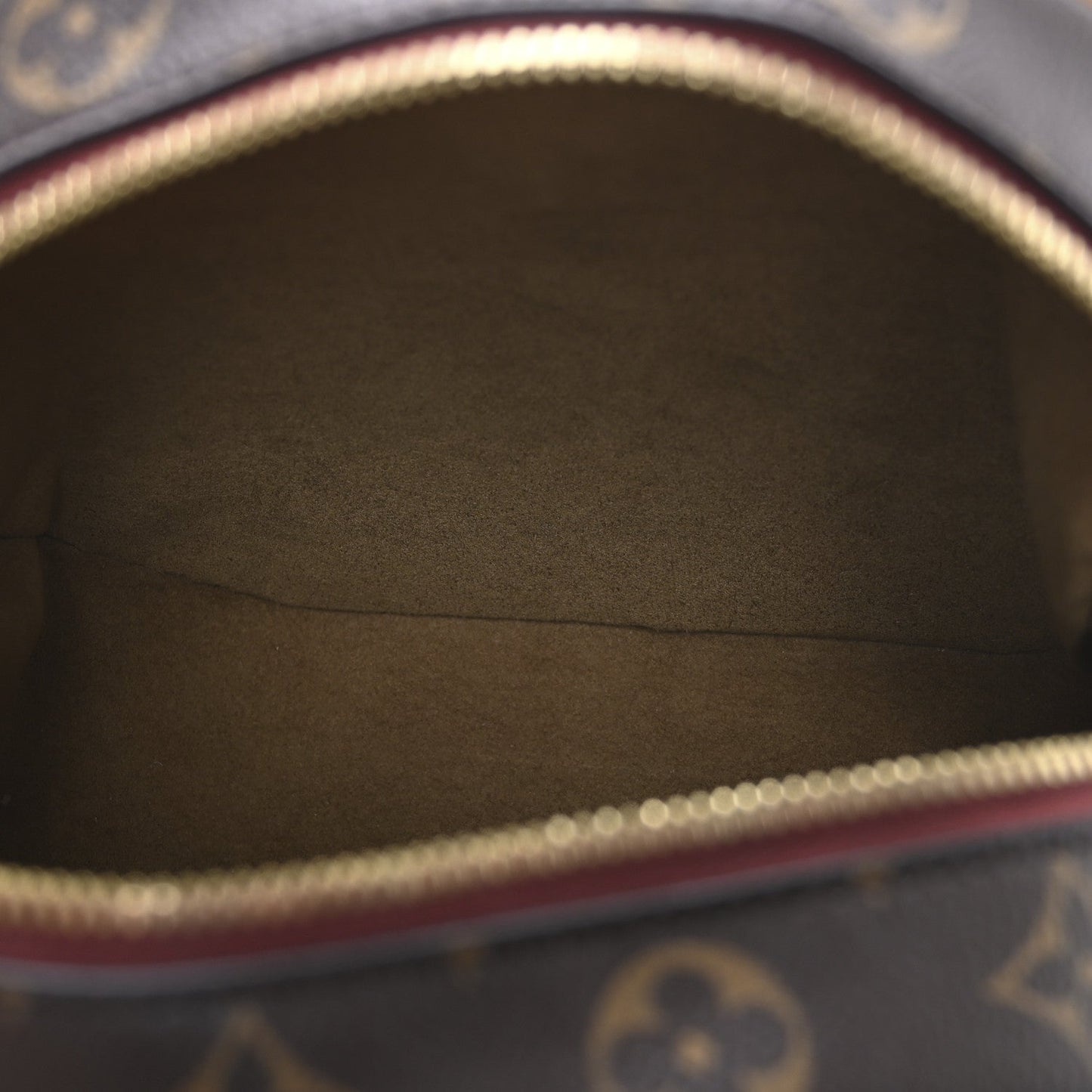 Louis Vuitton Monogram Boite Chapeau Souple MM