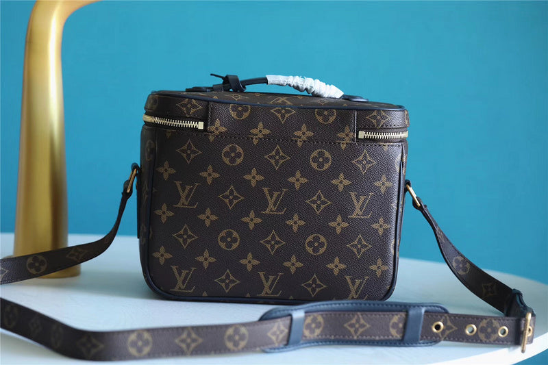 Fan Fashion Lu-Vi bags - 8007