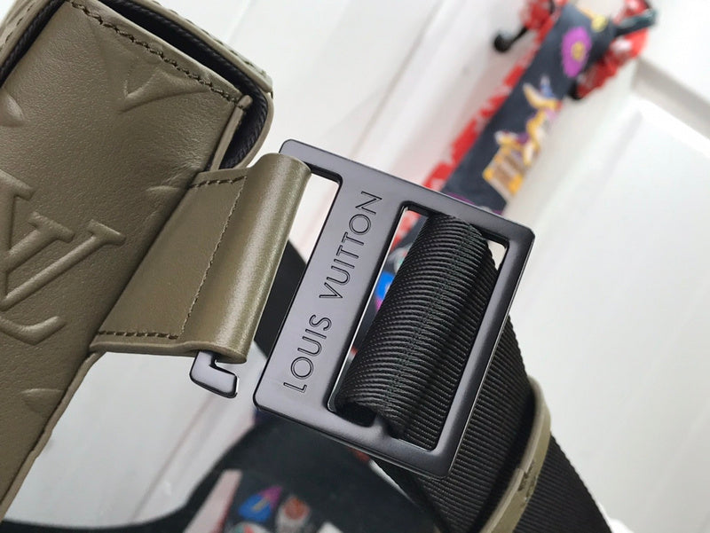 Fan Fashion Lu-Vi bags - 17397