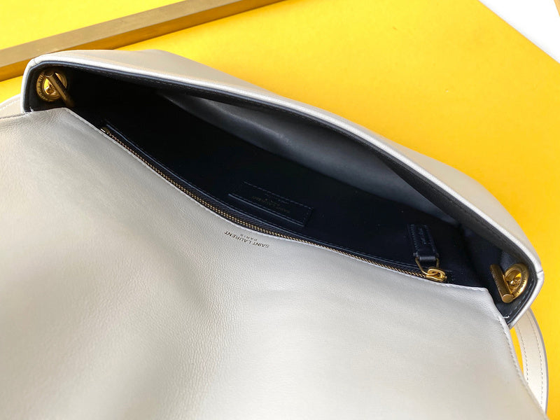 Amelia - YSL Bag - 4171