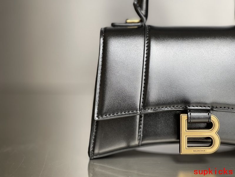 Amelia- BG Hourglass Bags - 027