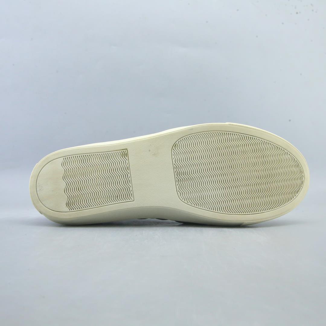 STEVE MADDEN ECENTRCQ