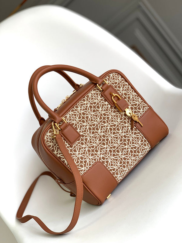 Amelia's Bag Gallery - LWO Bags - 913