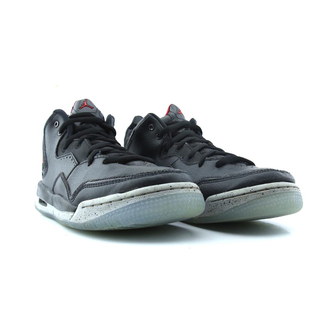 JORDAN COURTSIDE 23