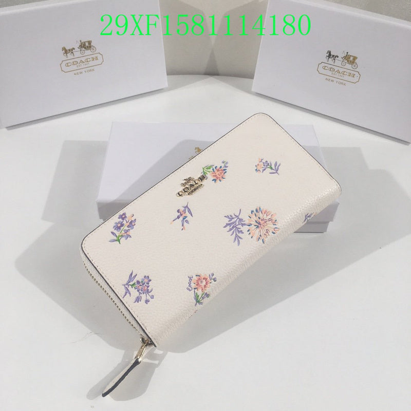 Amelia - CAH Wallet - 053