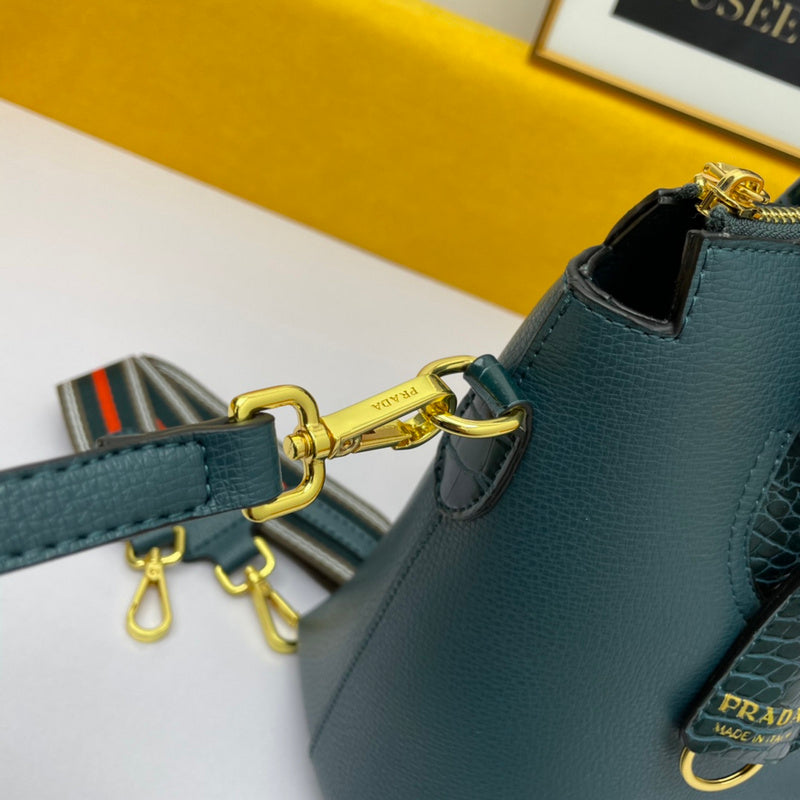 Amelia- PRDA  LUXURY BAGS - 082