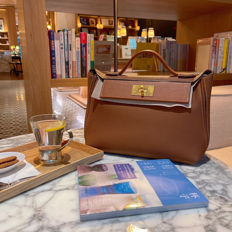Amelia - HMS Bags - 1519